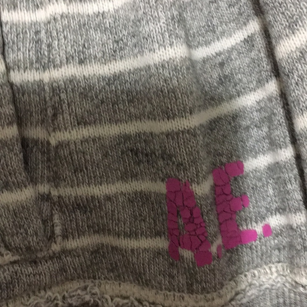 Sweater - Picture 3 of 4